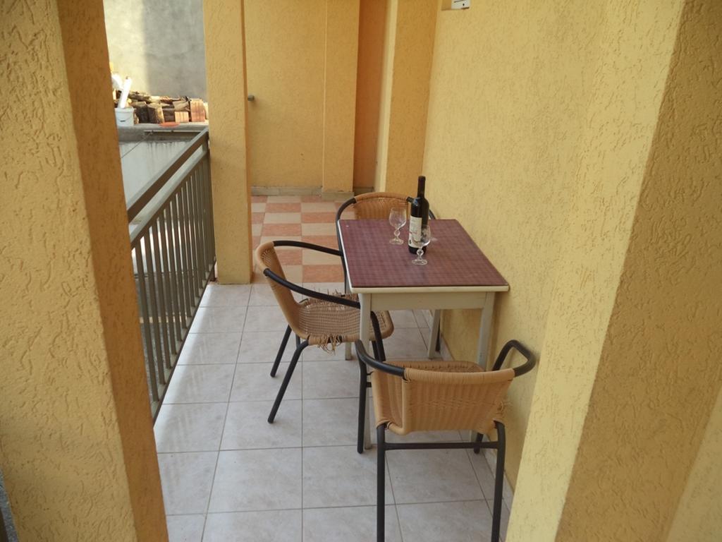 Vito Apartments Sutomore Room photo