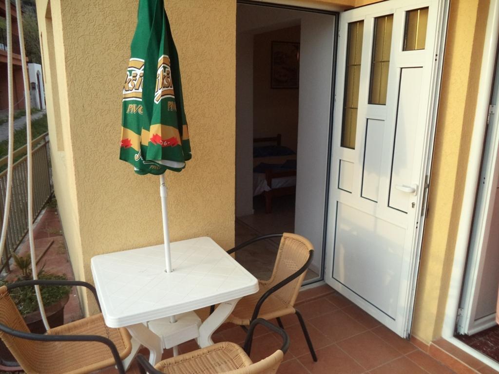 Vito Apartments Sutomore Room photo